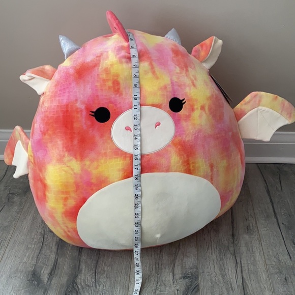 *SOLD* Celestina the dragon - Picture 3 of 6